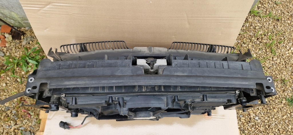 Ремінь передній балка радіатор vw tiguan рестайлінг  2021- 1.5 tsi комплектний Київ