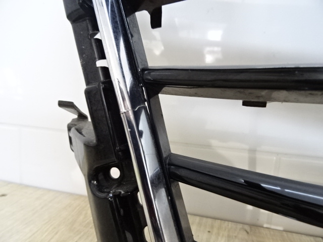 фото №11, Решітка радіатора бампера audi tt s-line 8s0 перед передній