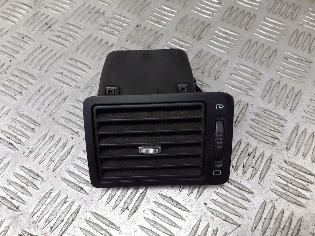 фото №1, Решітка обдув peugeot оригінальний номер 9634498977