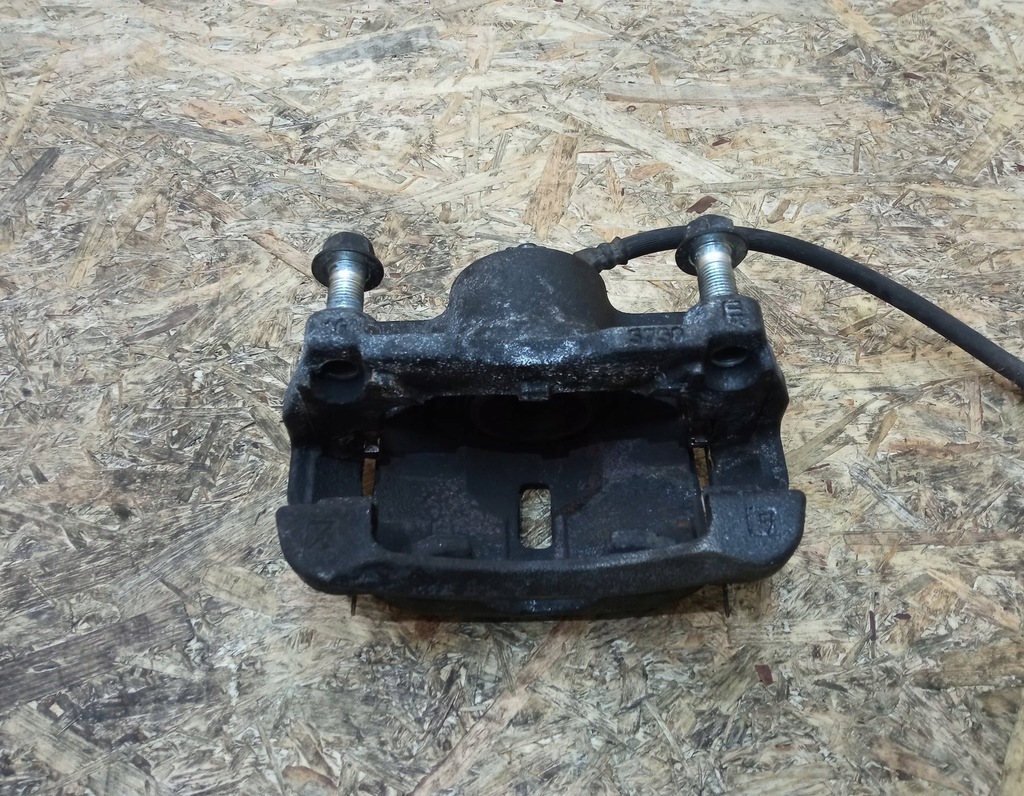 фото №2, Суппорт тормозной правый перед renault kadjar 1.3