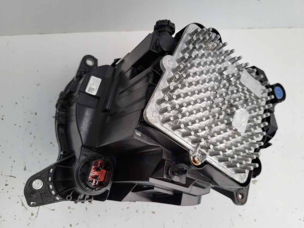 фото №7, Лампа правая перед land rover defender l663 l8b2-13w029-bf