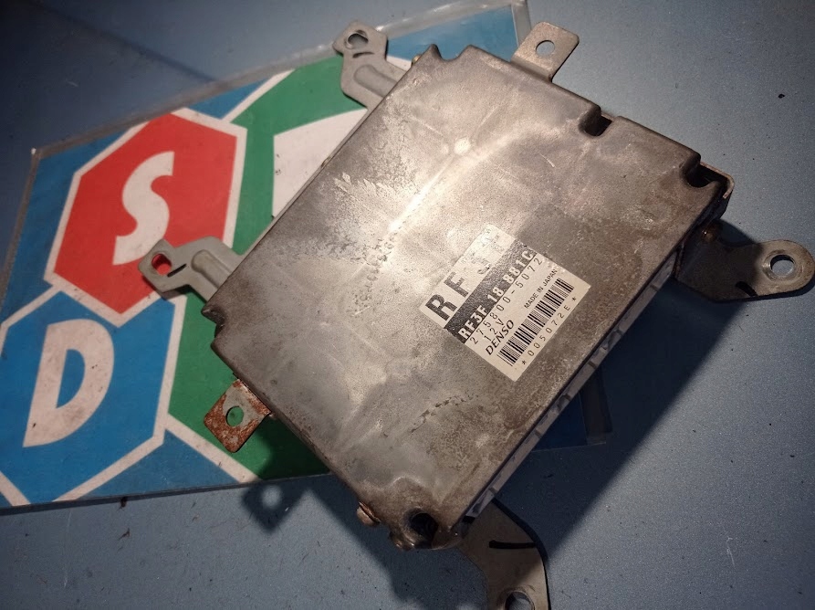 фото №1, Бортовий комп'ютер блок керування mazda premacy 2758005072 rf3f