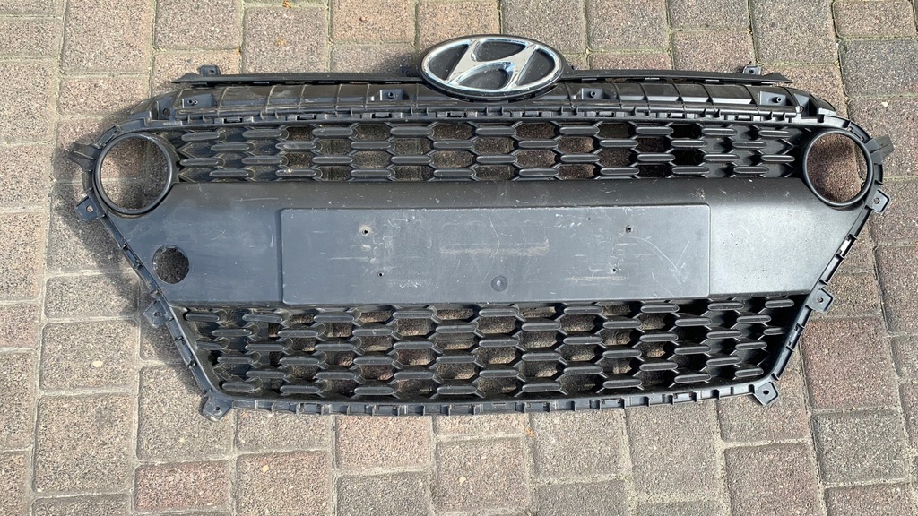 фото №1, Hyundai i10 решётка радиатора бампера решётка радиатора