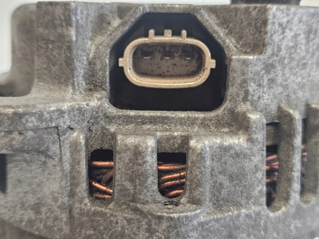 Nissan x-trail koleos 2.0 dci m9r833 4x4 150km генератор 150a 23100jg71a с Разборки