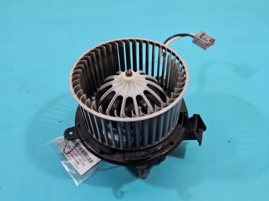 фото №4, Повітродувка обдув вентилятор opel zafira c 25020140 12-16