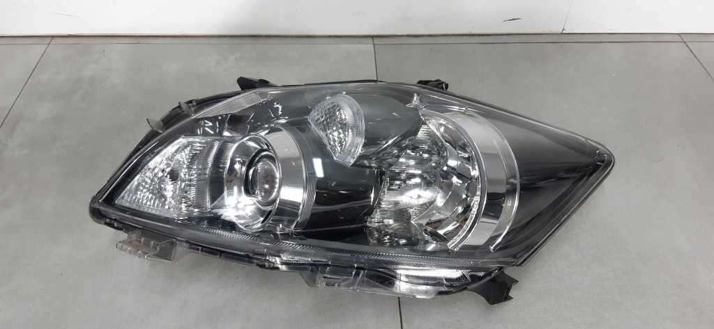 фото №1, Toyota auris i lift лампа ліва перед 81150-02a60