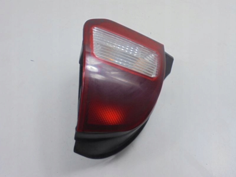 фото №9, Colt v cj10 98-03 лампа задня права lift rr1717