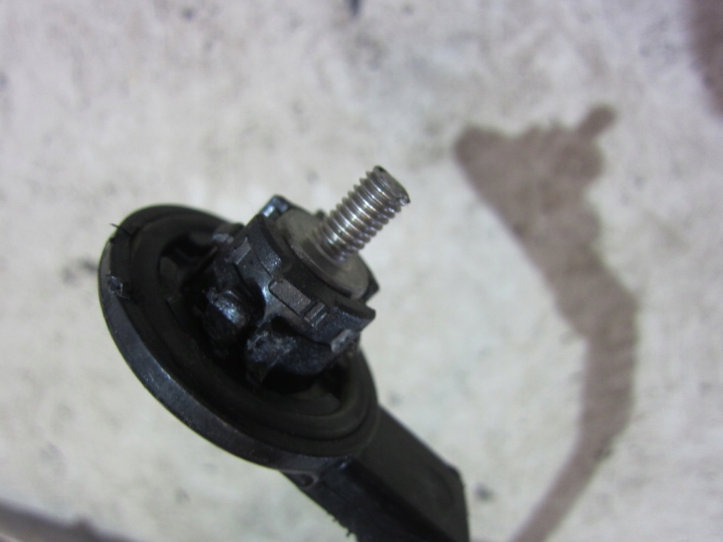 Bmw x3 f25 2.0 кабель шланг плюсовой красный аккумулятор 9283786 Доставка