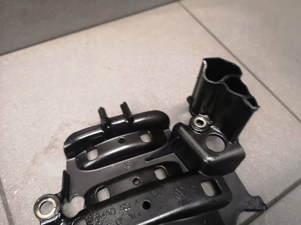 Вкладыш картера масляный a4 b7 2.0 tfsi bwe 06d103623a Оригинал