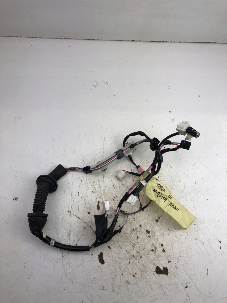 фото №1, Toyota yaris iii жгут дверь правый перед