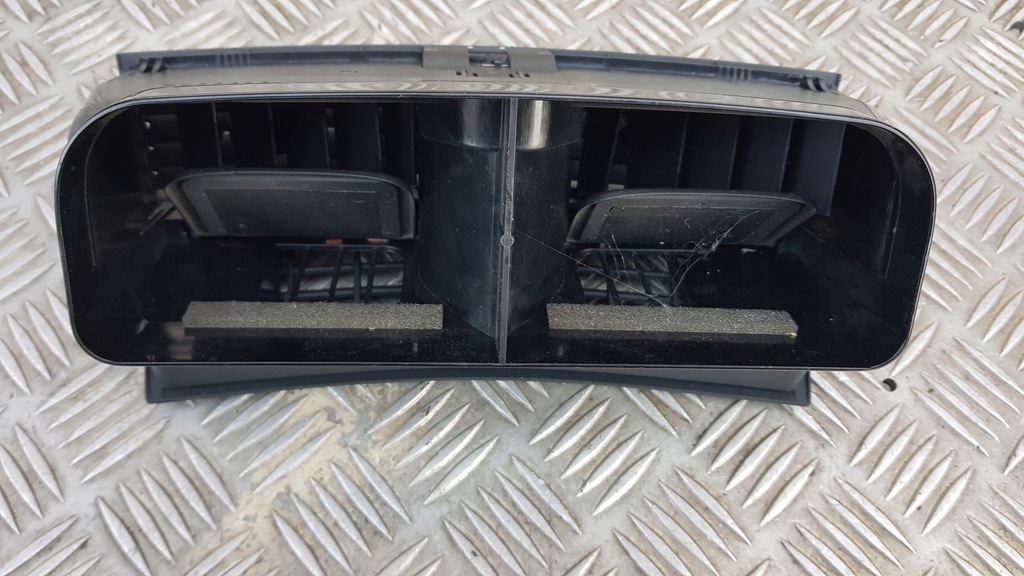 фото №12, Mercedes w220 решітка обдув середня панель приладів 2208300554