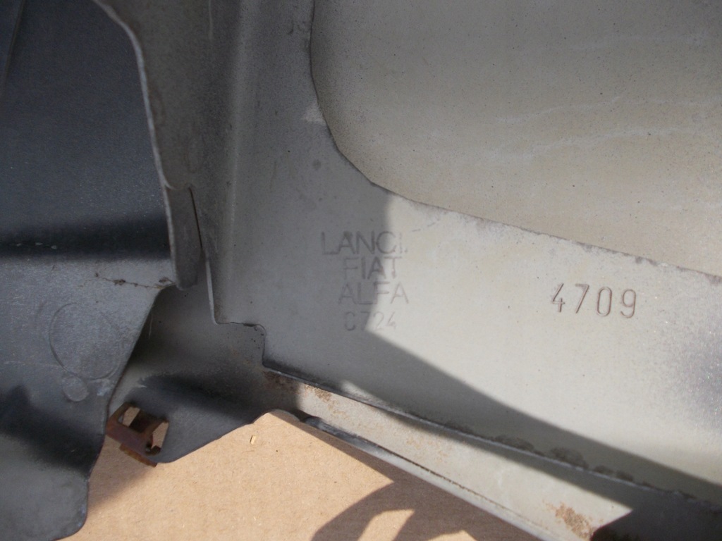 фото №14, Крила правий перед lancia delta iii 3