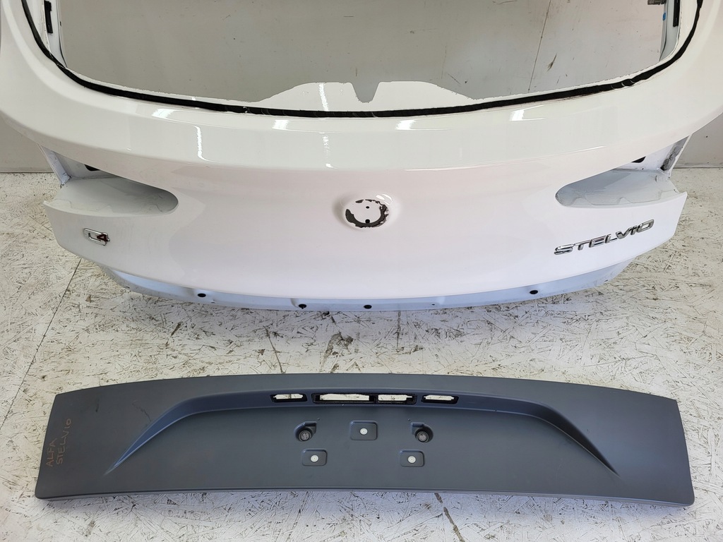 фото №3, Крышка багажника багажника alfa romeo stelvio