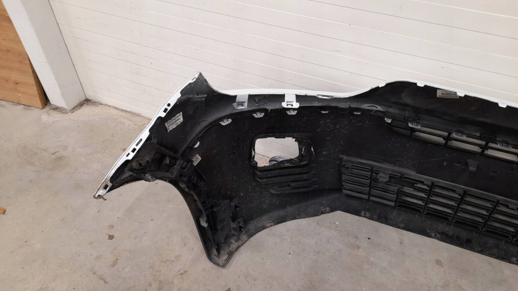 Бампер передній fiat doblo 3 22- 984789077 Недорого