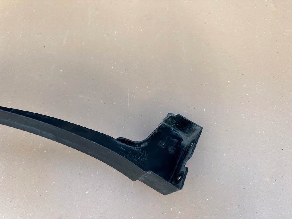 фото №6, Lexus rx iv 4 450h 15r- молдинг крыла правый задняя