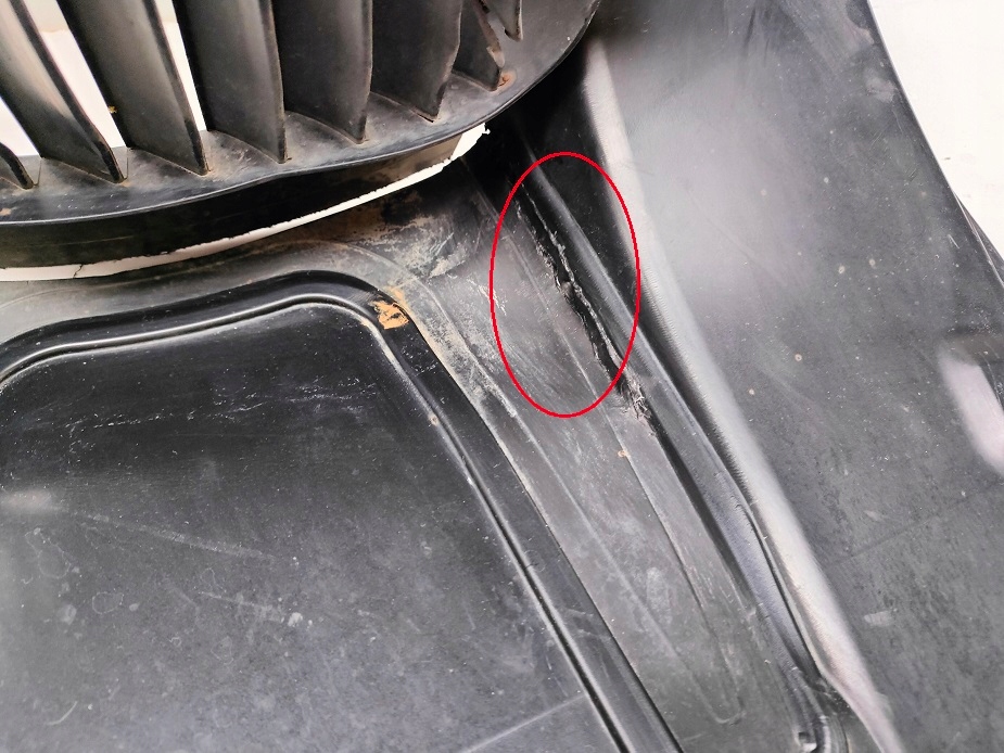 фото №8, Правое подкрылок перед 992805160c porsche 911 992