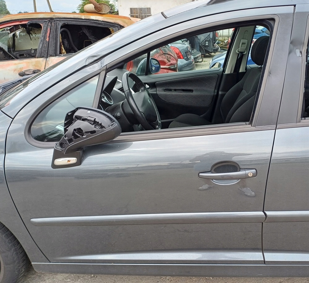 фото №1, Peugeot 207 07r дверь левый перед левая передние голый ktp