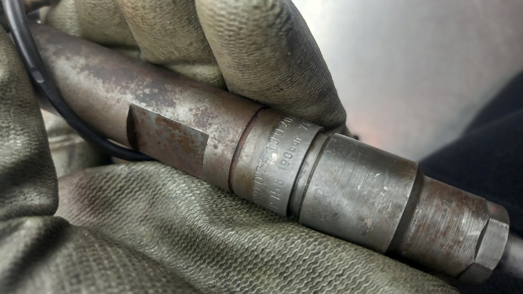 фото №10, Форсунки комплект 074130201g 074130202d vw t4 lt 35 2.5 sdi 75km