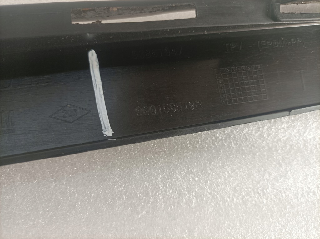 фото №9, Молдинг бампера спойлер перед renault trafic iii 960158579r