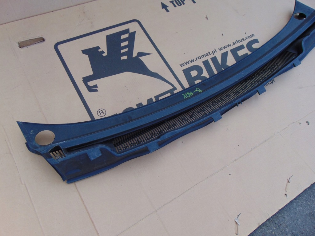 фото №3, Жабо ford b-max av11-r02216-ad europa