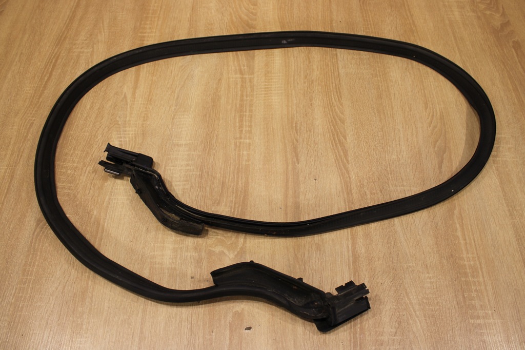 фото №1, Прокладка дах багажника opel cascada