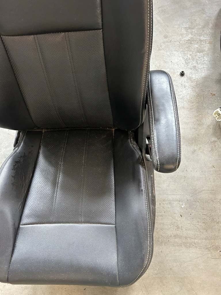 фото №9, Chrysler town country doge grand caravan сиденье перед передний правый