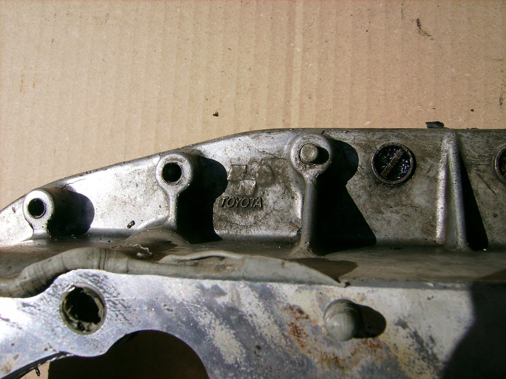 фото №11, Основание поддон масляный toyota avensis verso 01-03r 2.0 d4d 116km 27020