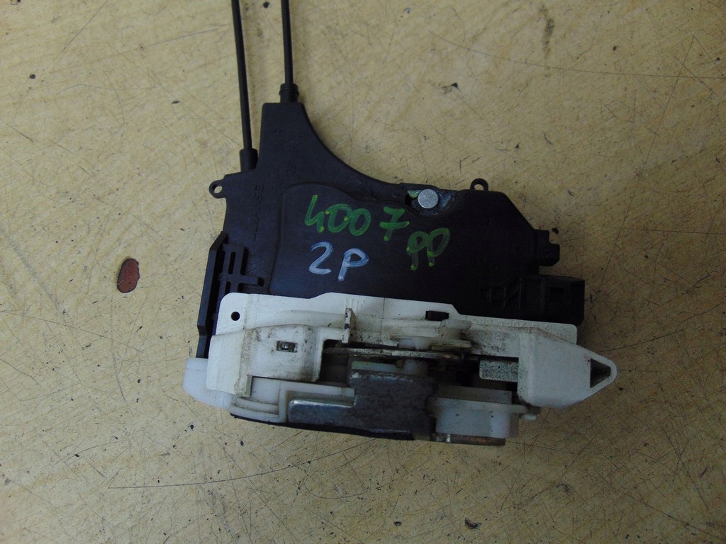 фото №1, Замок cent. дверь правый перед peugeot 4007 2pin