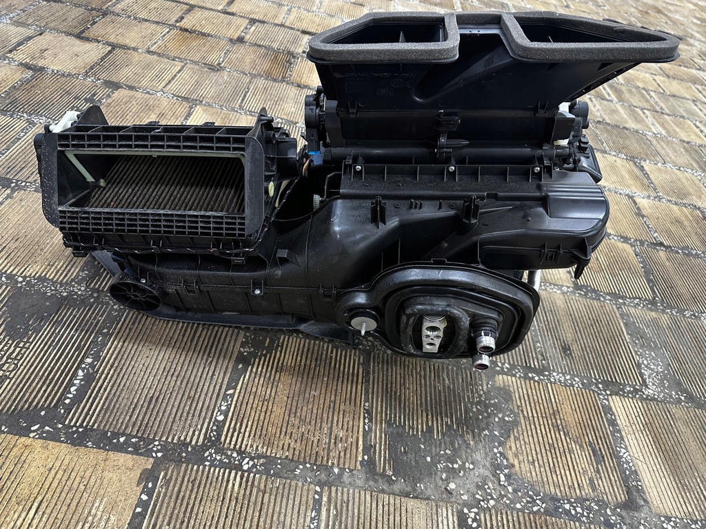 фото №5, Обігрівач audi vw 5q1816005ad оригінал