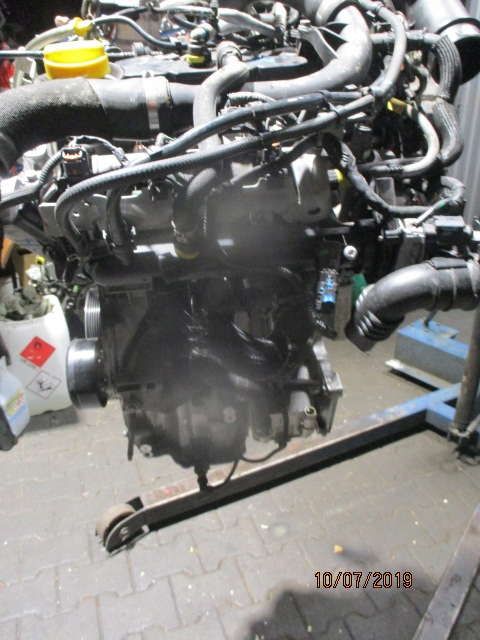 Двигатель kompletny renault 1,0 tce 20 tyskm Оригинал