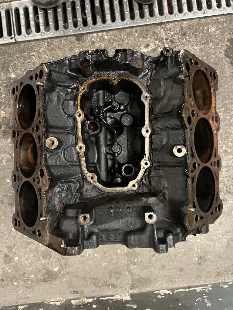 фото №6, Блок двигателя коррозия na cylindrach audi a8 d2 2.8 amx lubelskie