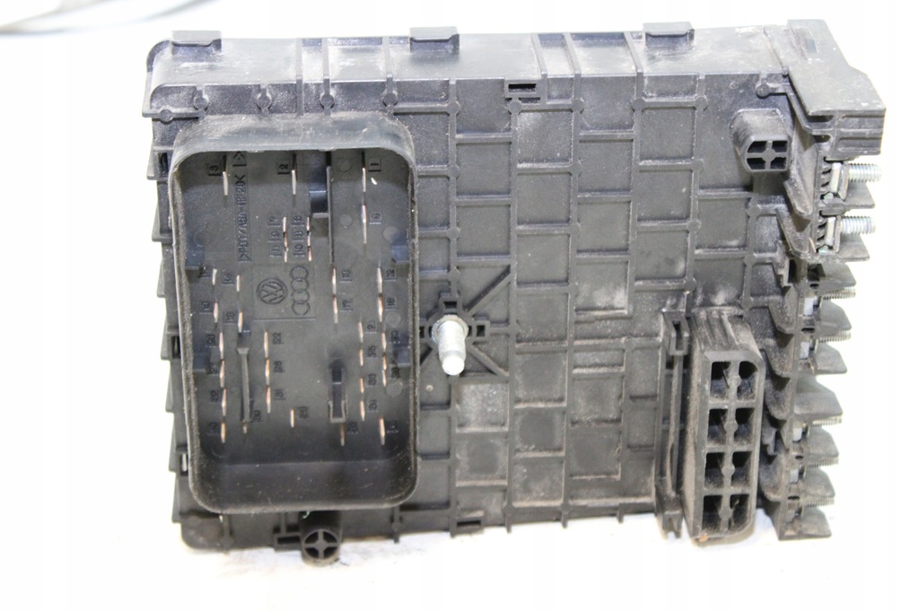 фото №4, Коробка запобіжників bsi vw passat b7 3c0937125 1k0937132f