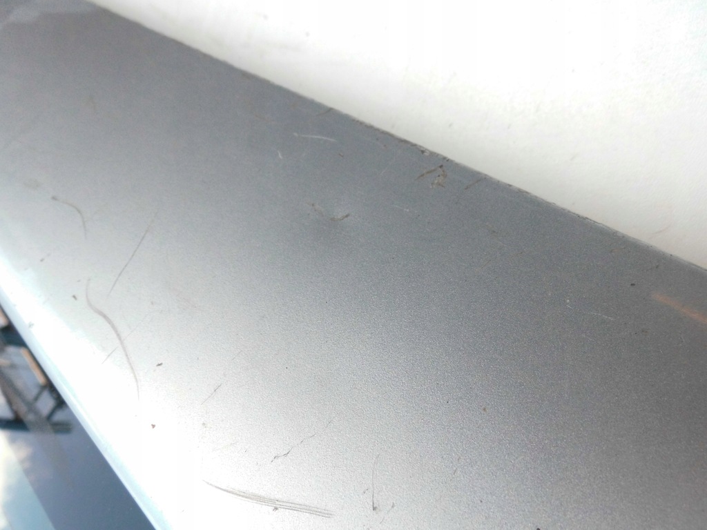 фото №13, Крышка багажника задняя с стекло a3 8l 1997r. 3 дверь серебристая