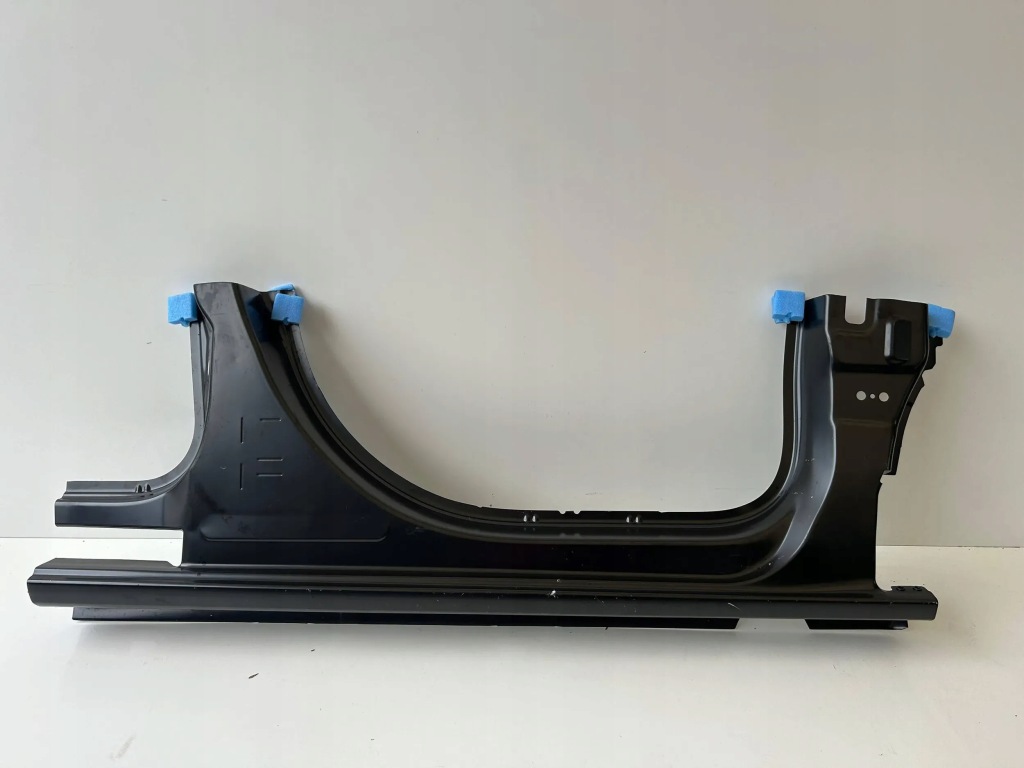 Купить Opel combo e toyota proace city обшивка порог правый  9827687380