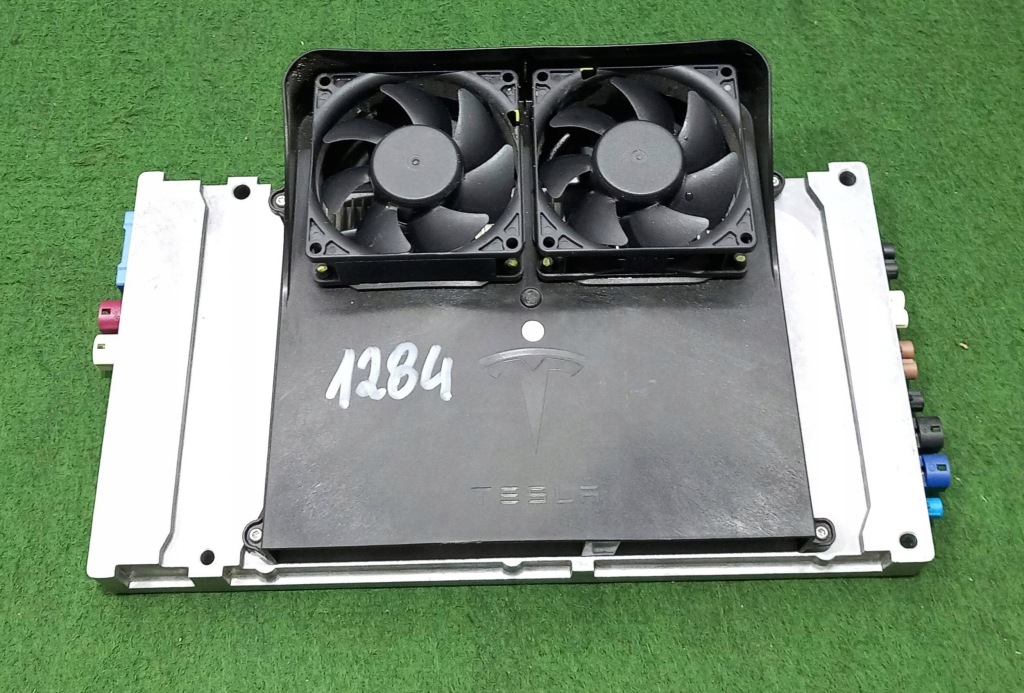 фото №1, Блок управления autopilota tesla model x 107832160c