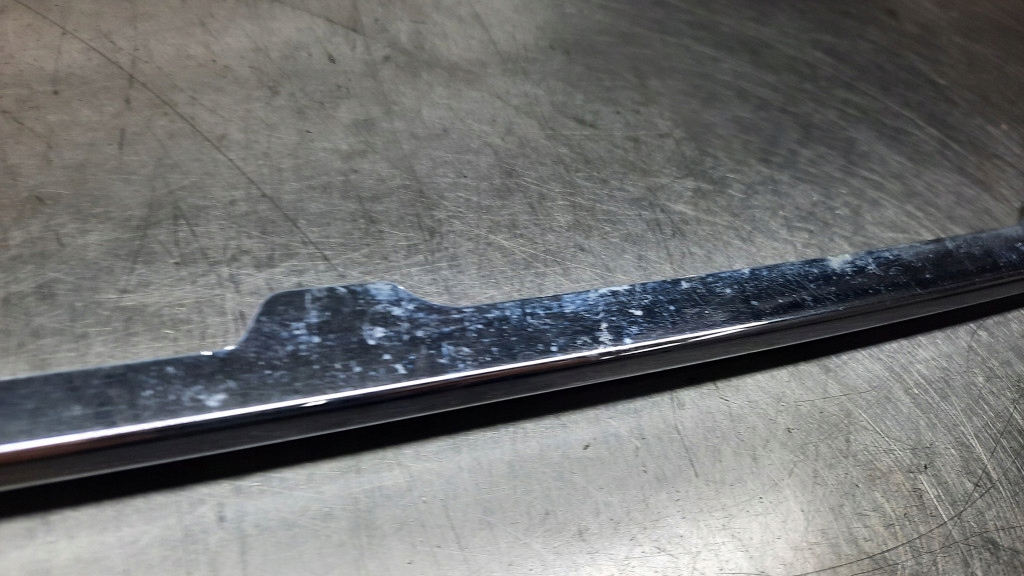 фото №10, Молдинг декоративная крышки задняя 30784236 volvo s80 ii 07-16r