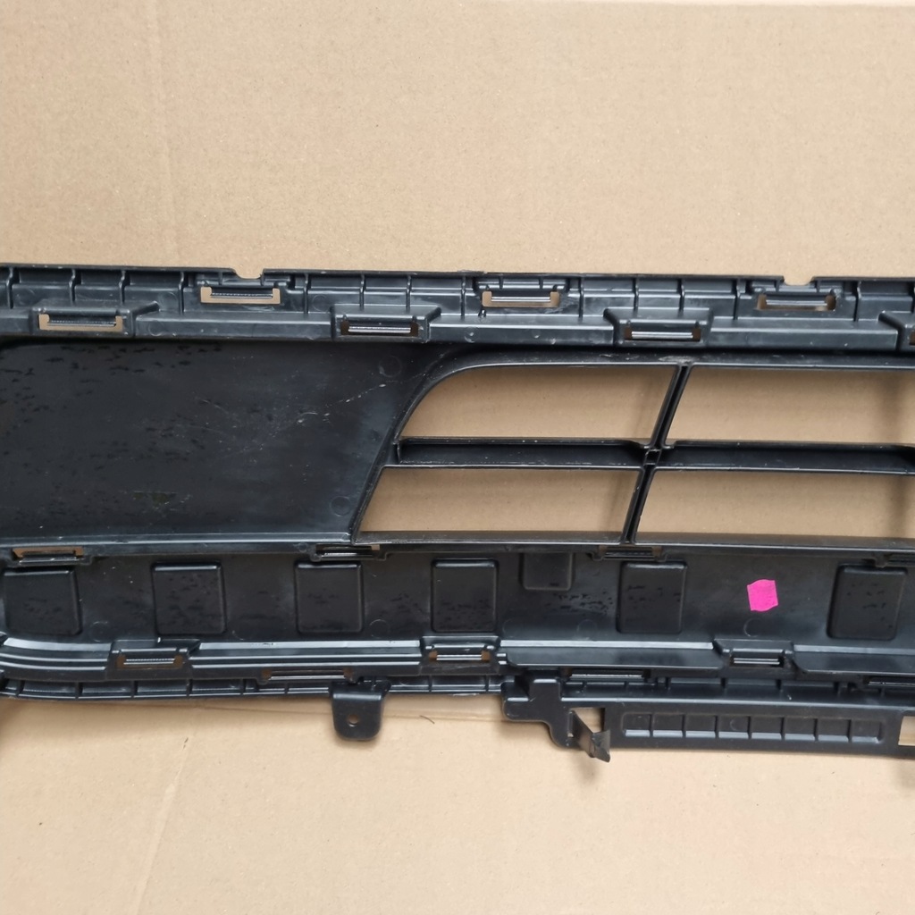 фото №10, Решётка бампера kia sorento 2016- 86522-c6210