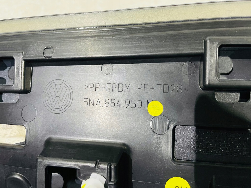 фото №14, Vw tiguan 5na854940a молдинг дверь правый перед задняя комплект 2018-2024 rok