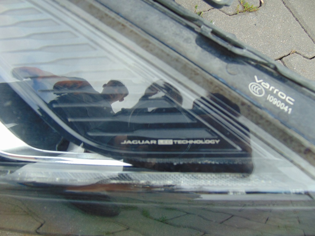 фото №8, Kompletny перед капот бампер 4xpdc, led технология e-pace 2.0d r-dynamic