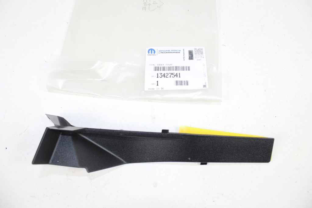 фото №1, Opel corsa e listek жабо вкладыш стойка lew