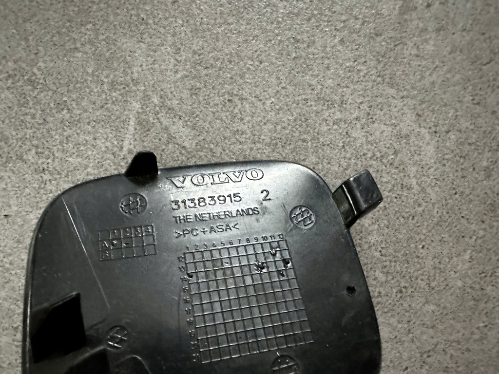 фото №4, Заглушка фаркоп задня 31383915 volvo s80