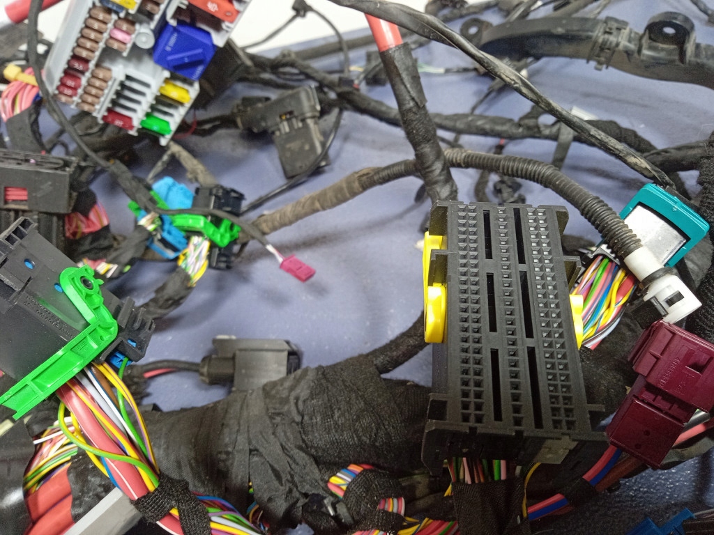 фото №7, Bmw i4 g26 джгут електропроводка кабіни