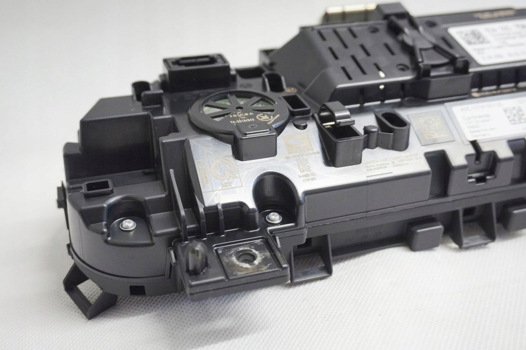 фото №10, Счетчик приборы audi q3 ii f3 83a920704g новый org