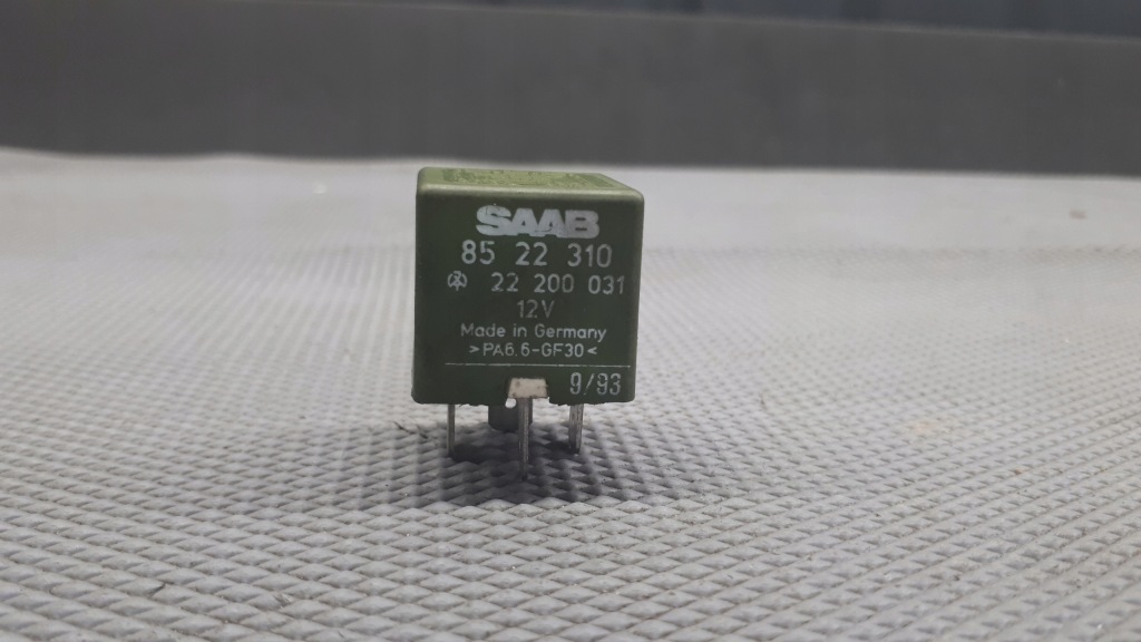 фото №1, 8522310 реле saab 900 1995