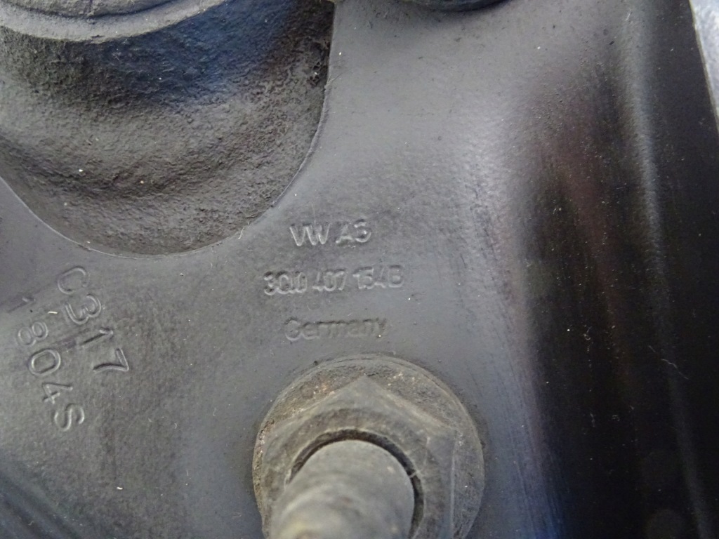 Seat ateca важіль перед правий передній 3q0407154b Київ