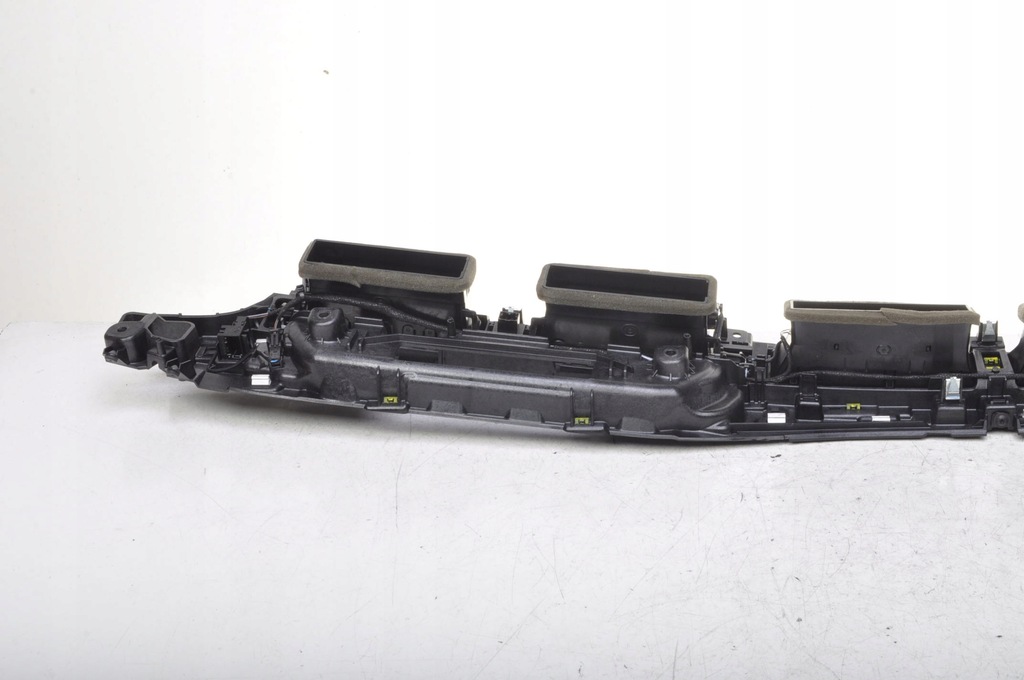 фото №8, Audi a4 b9 решітка обдув середня 8w2820901