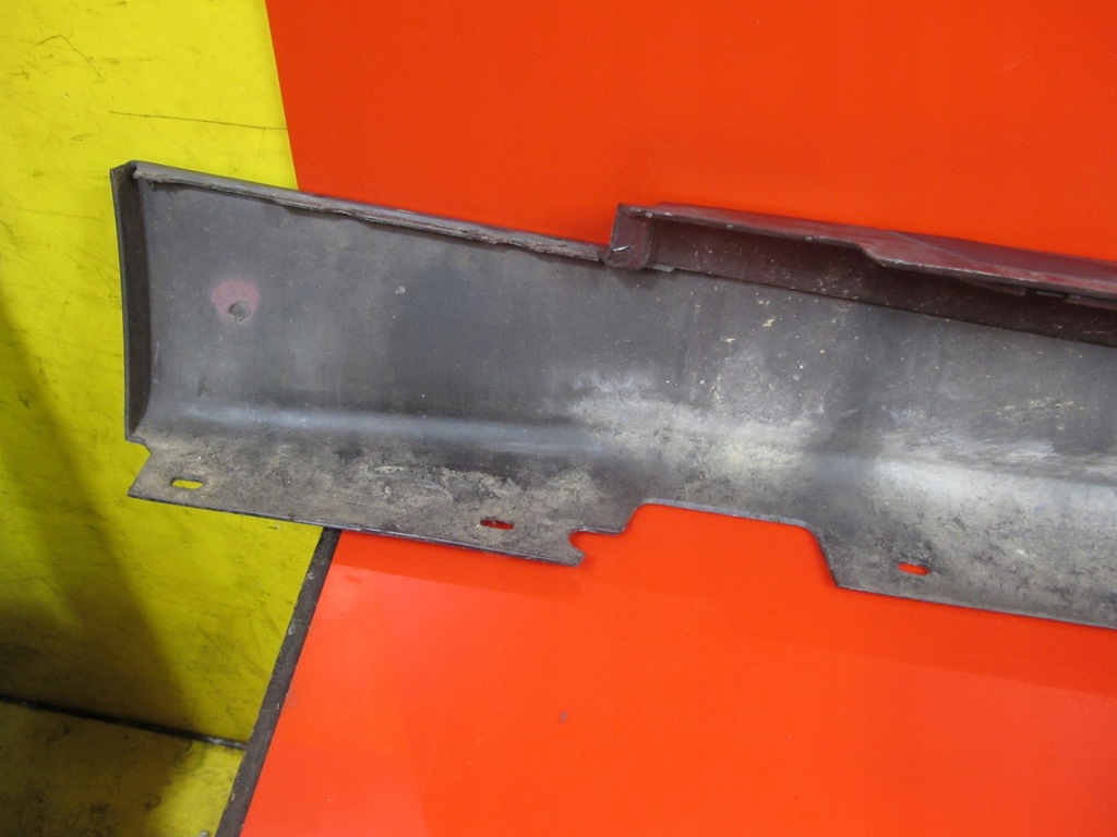 фото №13, Bmw 1 i e87 молдинг накладка порог правая a22/7