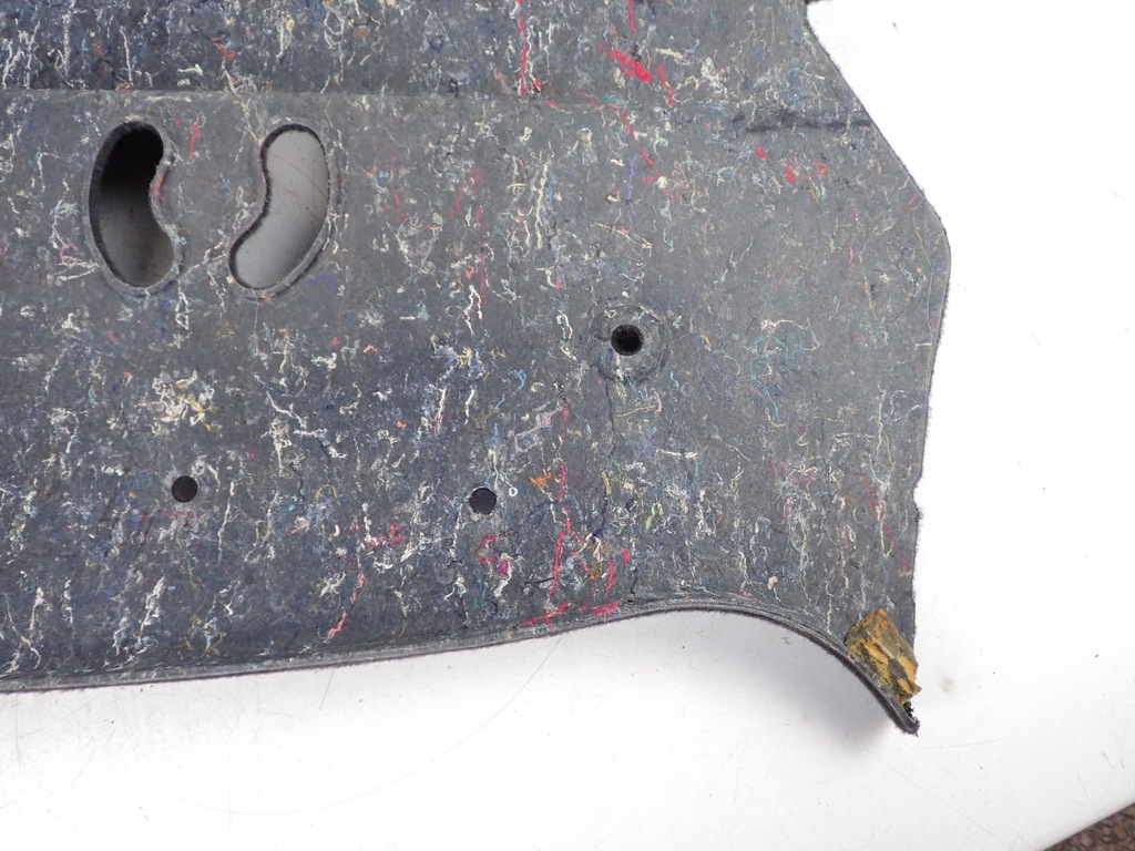 фото №7, Обшивка багажника audi a8 s8 d3 5.2 4e0867437f