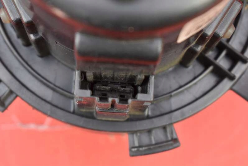 фото №7, Воздуходувка вентилятор обдув eu l5771000 citroen c5 ii x7 iii 08-17