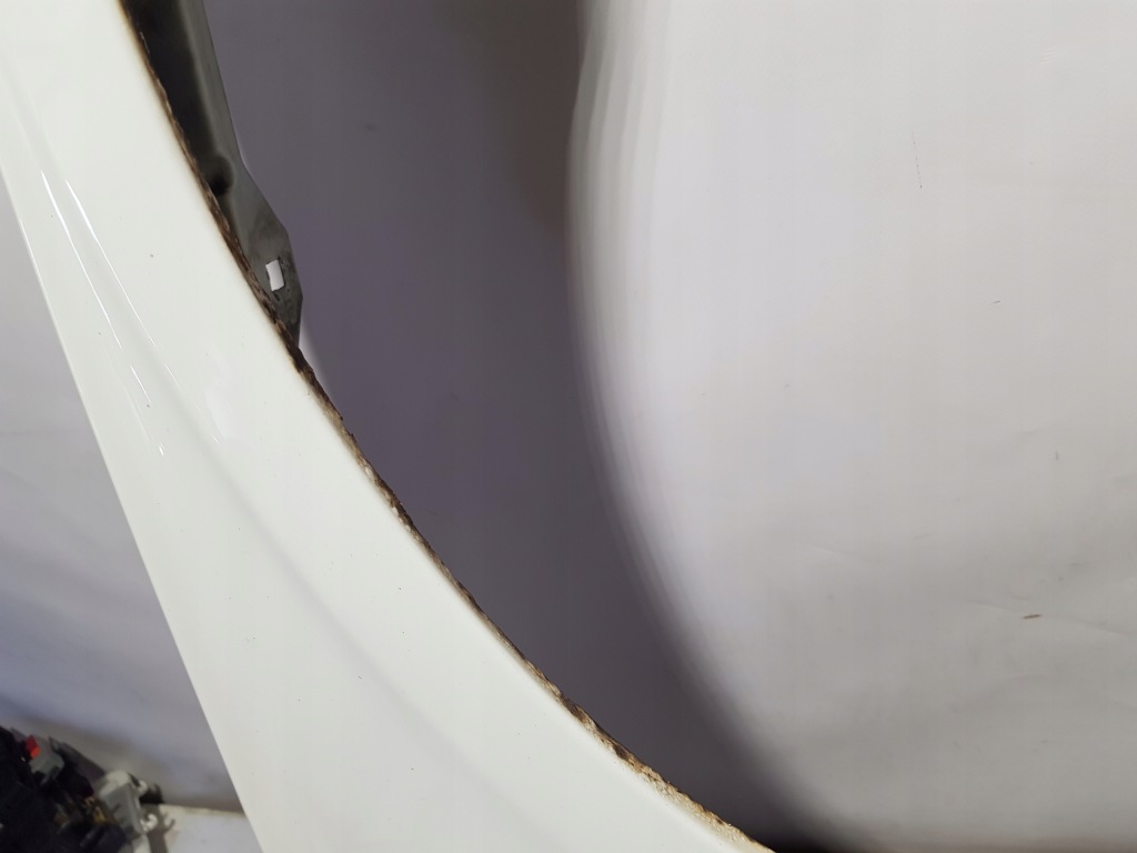 Крыло  правый  перед mercedes cls w219 Цена